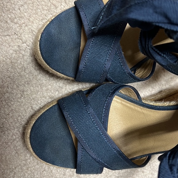 Levity Denim Blue platform shoes - Picture 8 of 8